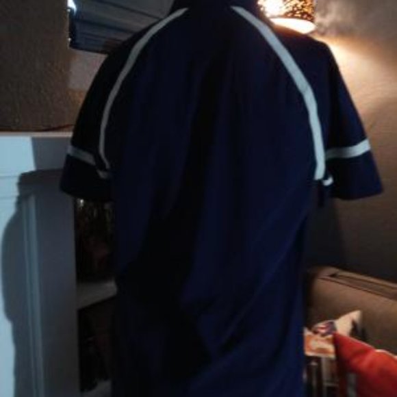 Prada - Picture 3 of 5